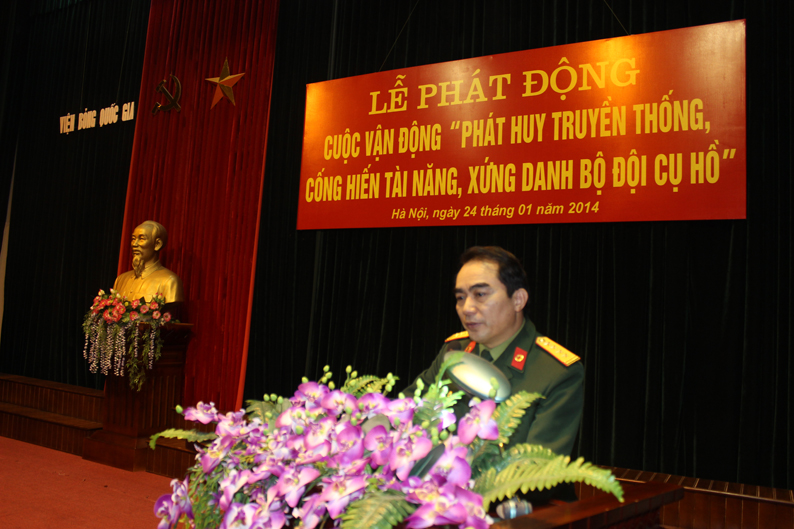 Lễ phát động cuộc vận động: "Phát huy truyền thống, cống hiến tài năng, xứng danh Bộ đội Cụ Hồ"